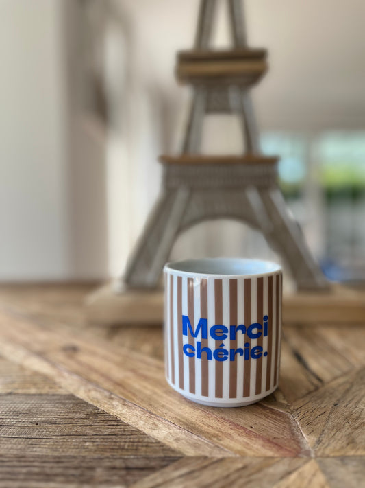 MERCI CHÉRIE.