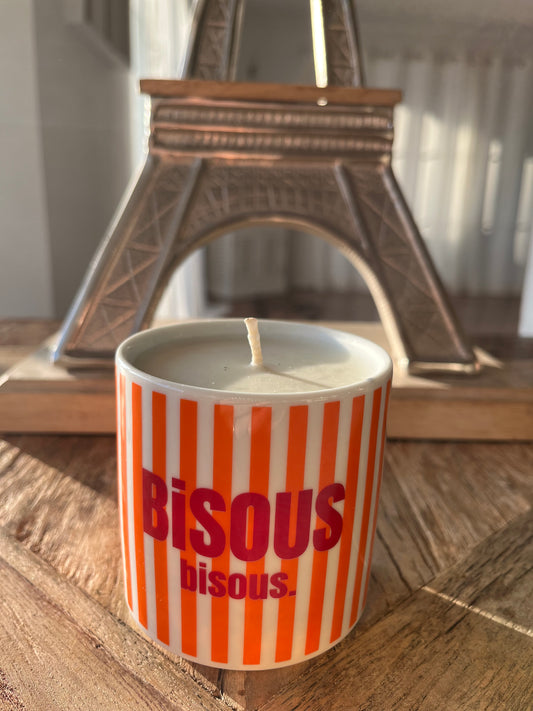 DUFTKERZE BISOUS BISOUS Orange/Rouge 250 Gramm